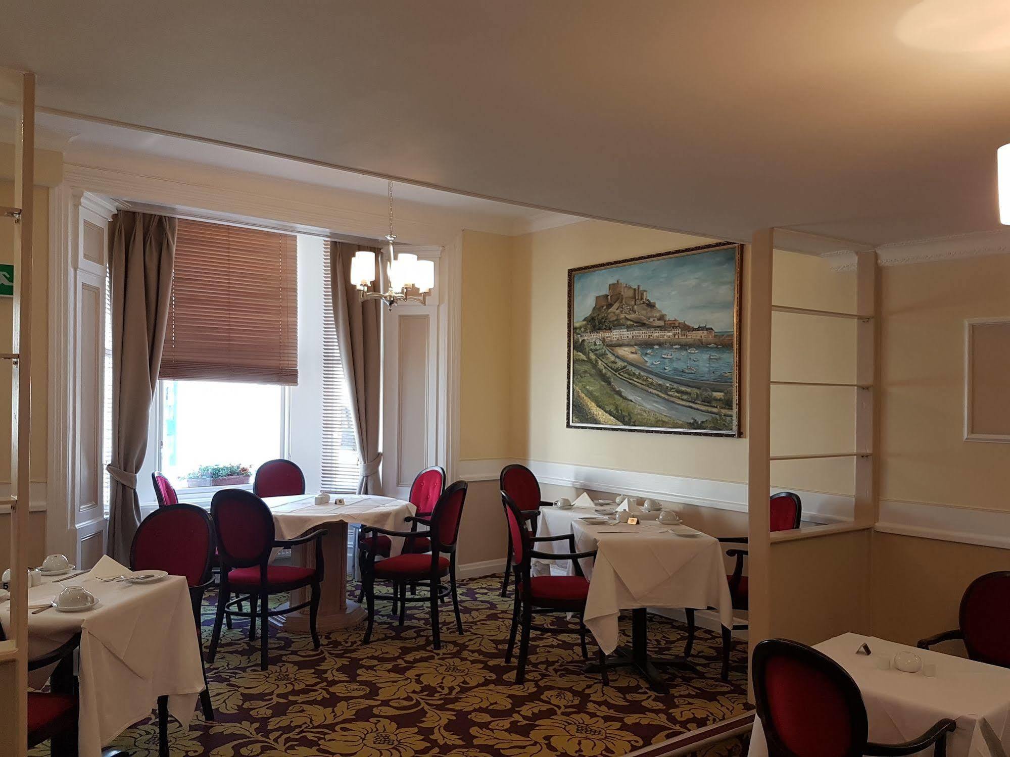 Maison Gorey Hotel Grouville Bagian luar foto
